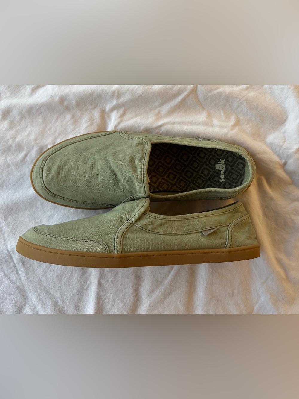 Sanuk Women's Pair O Dice Slip-On Olive Canvas Loafers Gum Sole Super Comfy! 9.5